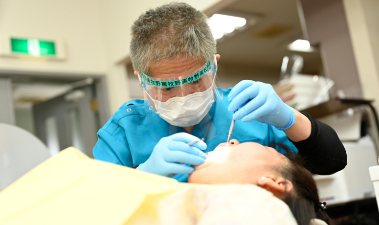 治療・応急処置｜まきの歯科